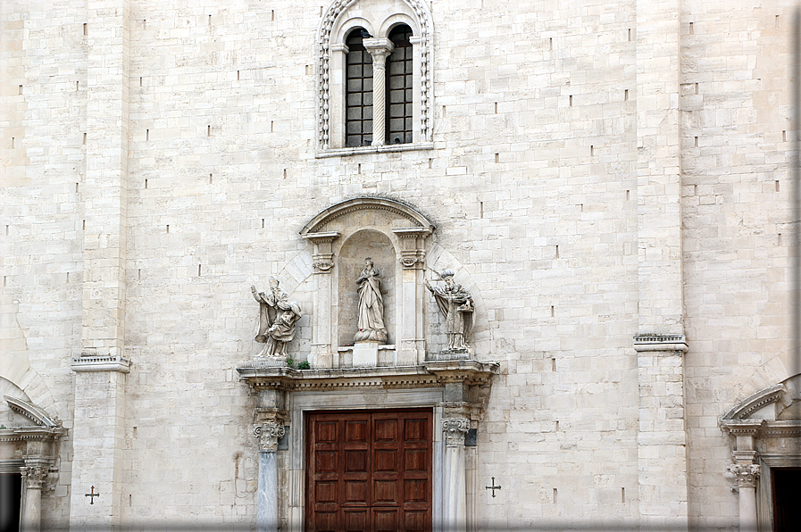 foto Duomo di Bari